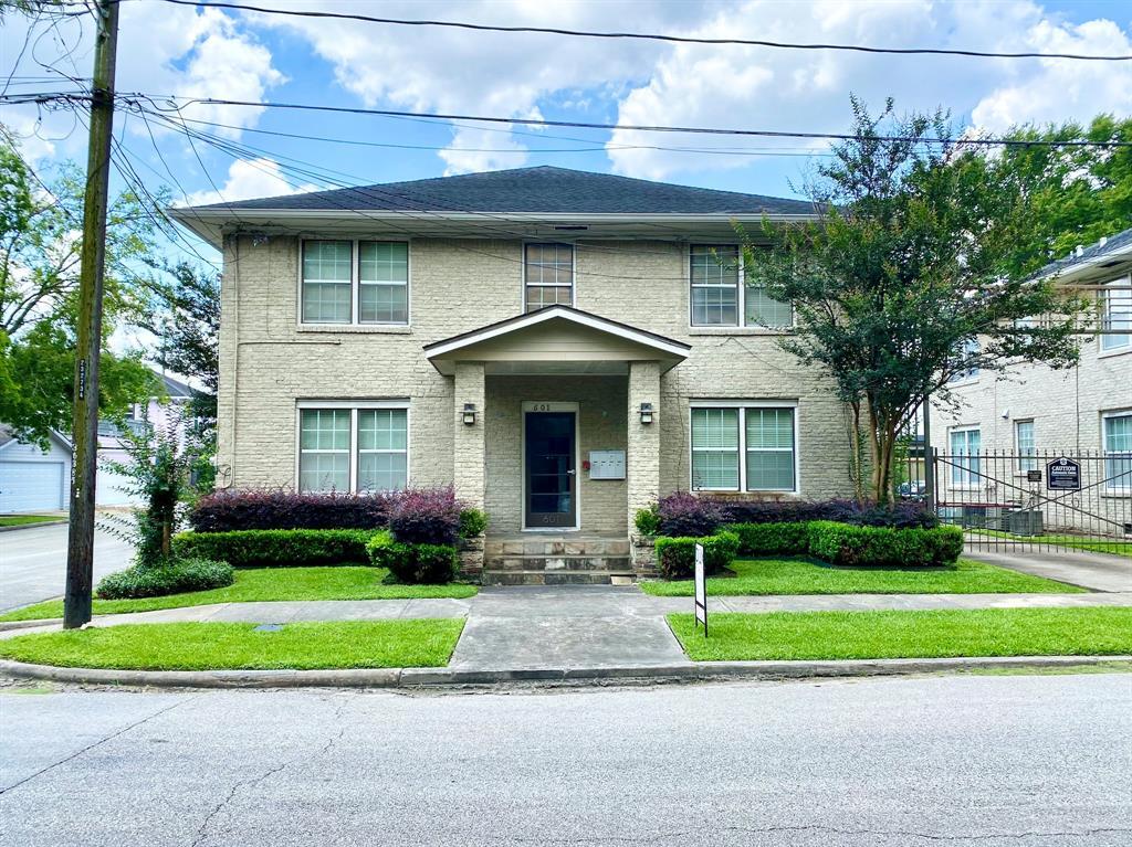 Primary Photo - 601 Bomar St