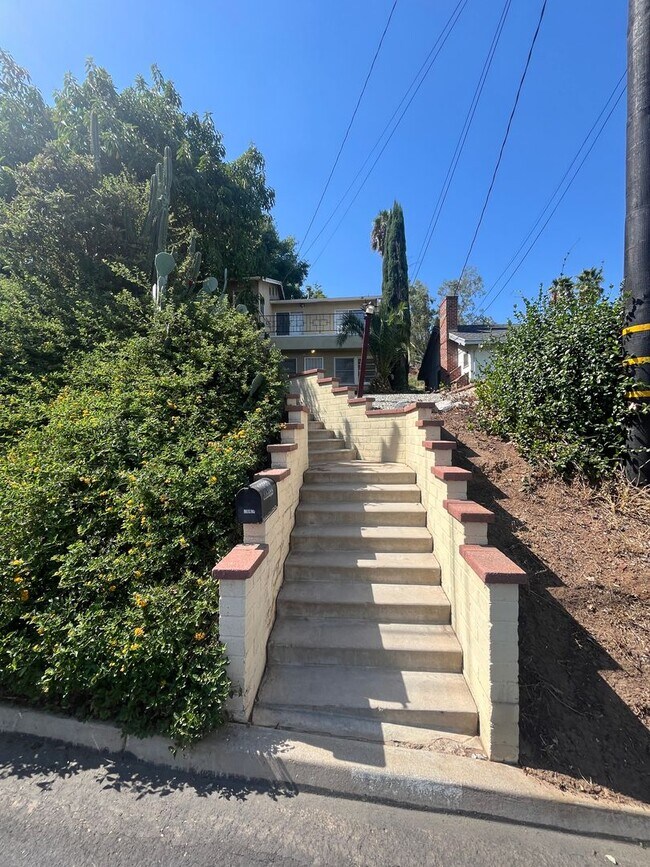 Building Photo - 11414 Loma Vista Dr