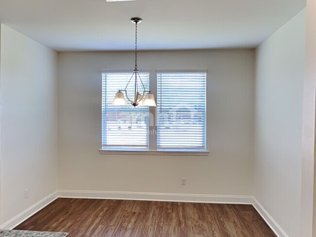 Building Photo - 414 Otter Trail