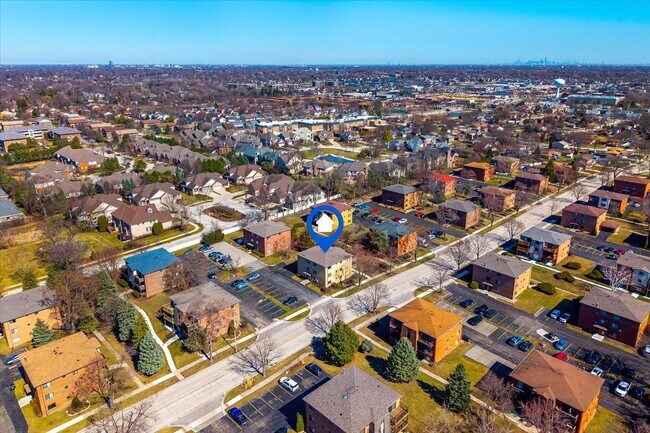 Foto del edificio - 708 W 65th St