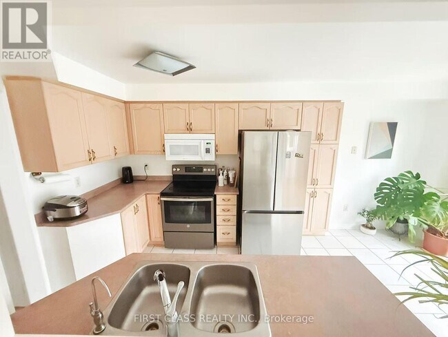 Photo du bâtiment - 3892 Manatee Way