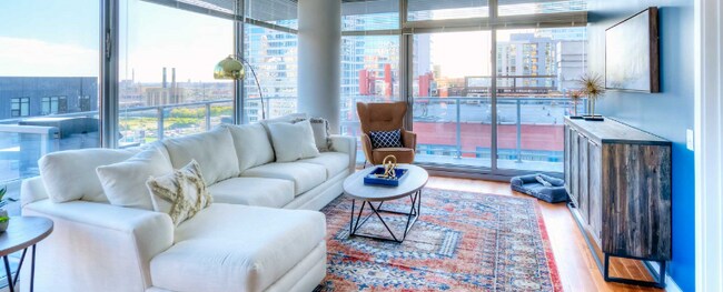 Foto del edificio - 729 S Clark St