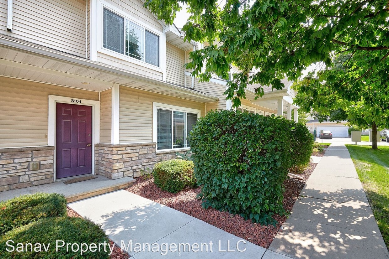 2 br, 3 bath House 8601 Westown Parkway House for Rent in West