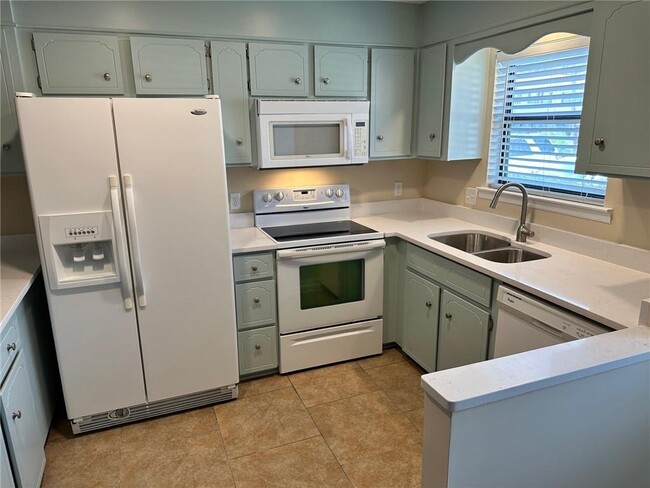 Foto del edificio - 104 Courtyard Villas Ln