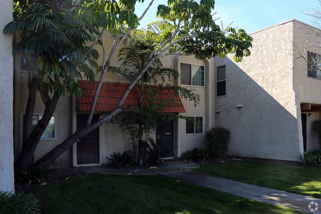 Casa De Alvarado Apartments in San Diego, CA