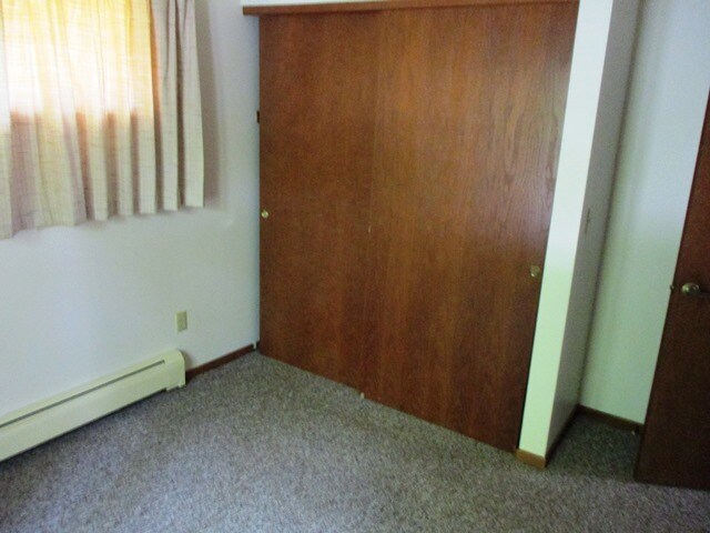 Building Photo - 31407 Burt Ct