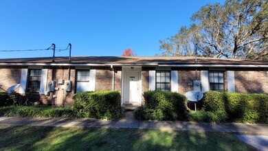Building Photo - 10844 US-98