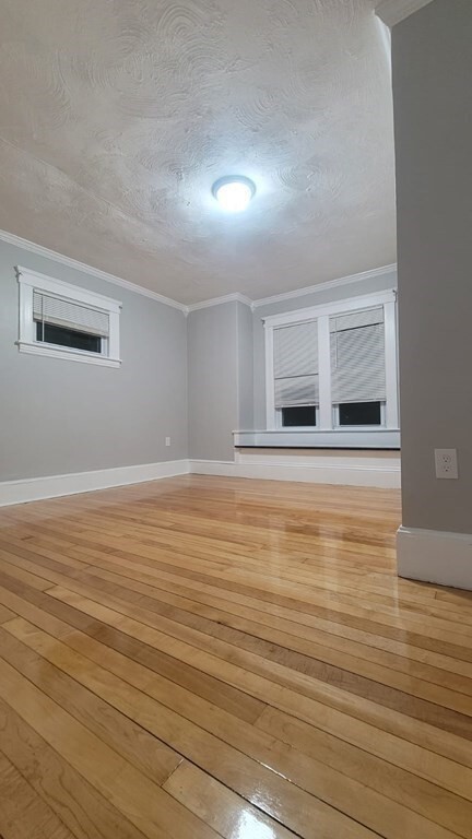 Foto del edificio - 22 Fraternal Ave