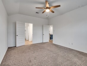 Building Photo - 7318 Audubon Russet Dr