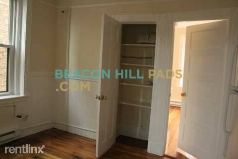 Building Photo - 31 Revere St