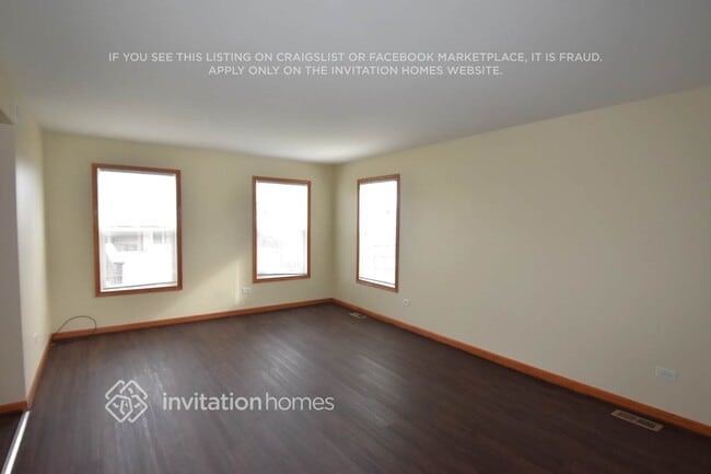 Foto del edificio - 1722 Mystic Dr