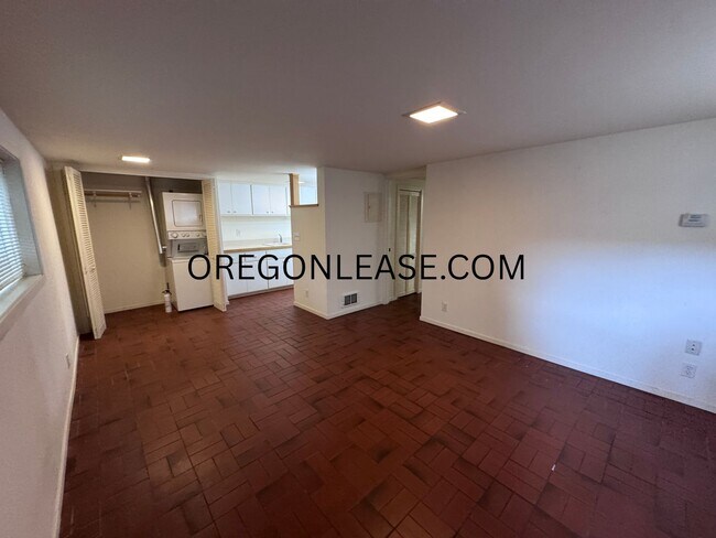 Foto del edificio - One bedroom downtown Eugene Apartment