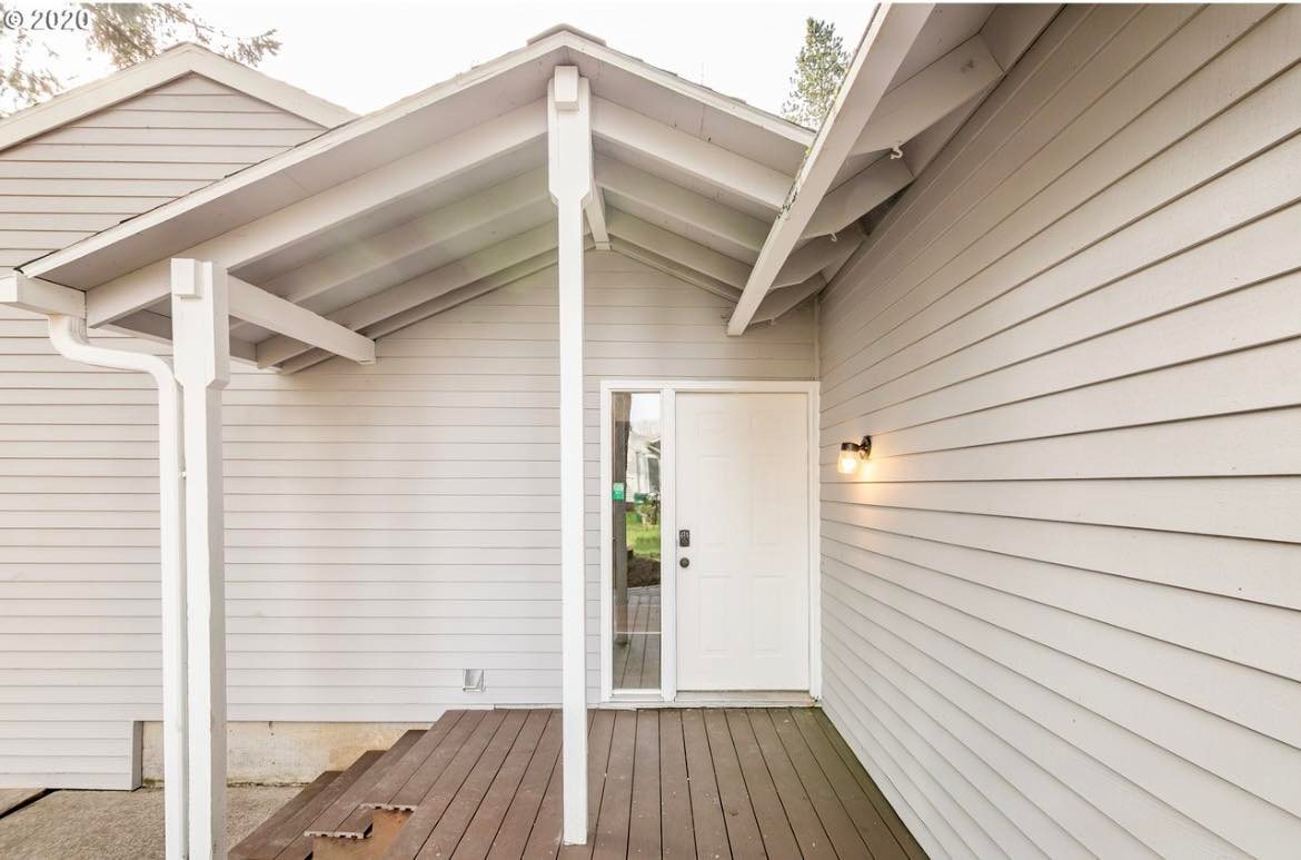 Main entrance - 15142 SW Jaylee St