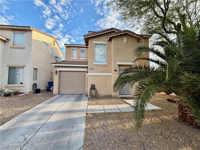 Building Photo - 6018 El Sol Dr