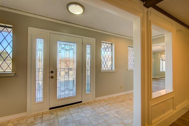 Foto del edificio - 225 Sovereign Ct