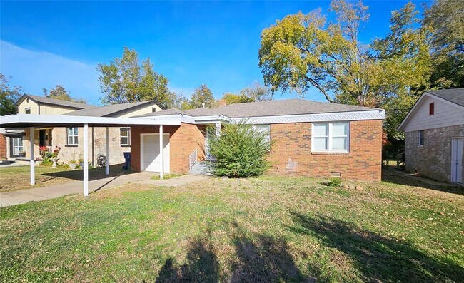 Foto del edificio - 4013 NW Liberty St