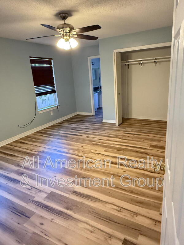 Building Photo - 968 Southern Oaks Ct