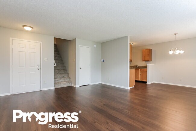 Building Photo - 2909 Redland Ln