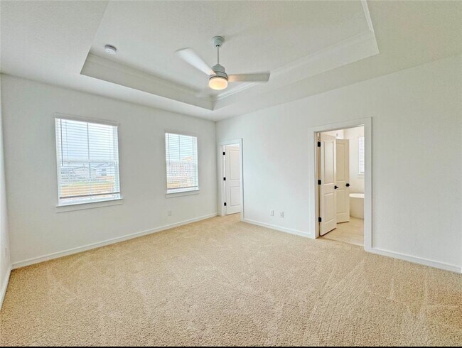 Foto del edificio - 2213 Via Laura Ln