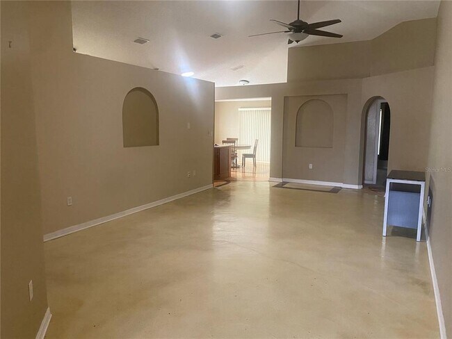 Building Photo - 5273 Sunset Canyon Dr