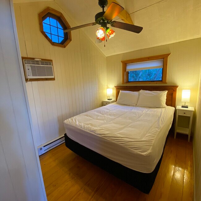 Habitación con cama Queen - 267 Hemlock Rd