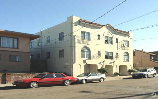 Foto del edificio - 1824 Linden St