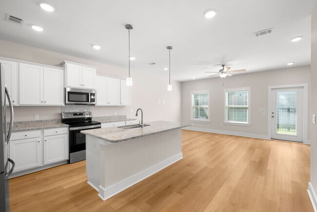 Foto del edificio - 219 Skylah Ln