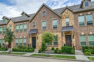 Building Photo - 2414 Klamath Dr