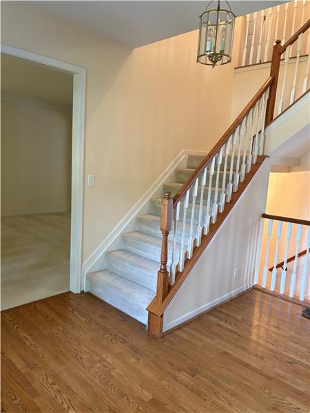 Foto del edificio - 10201 Hartwood Ct