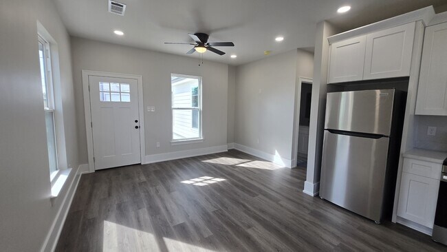 Foto del edificio - 3625 Park Blvd