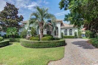 Building Photo - 7545 Ventura Ct