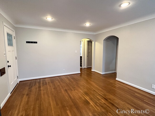 Building Photo - 4117 Paxton Ave