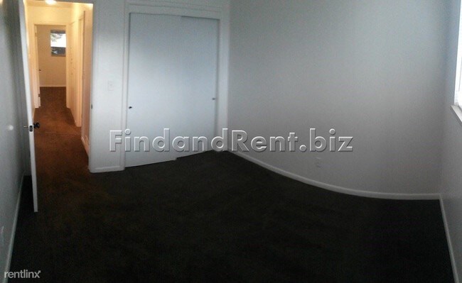 Building Photo - 3420 S 2000 E