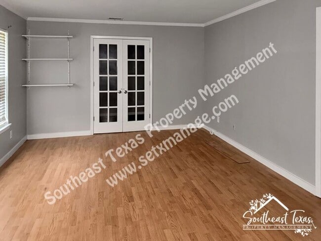 Foto del edificio - 1475 Rikisha Ln