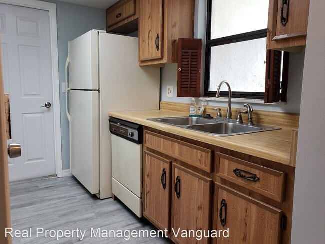 Building Photo - 3 br, 2 bath House - 2306 Mace St