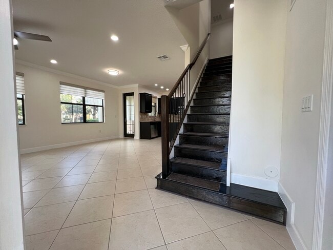 Foto del edificio - 3390 NW 125th Ave