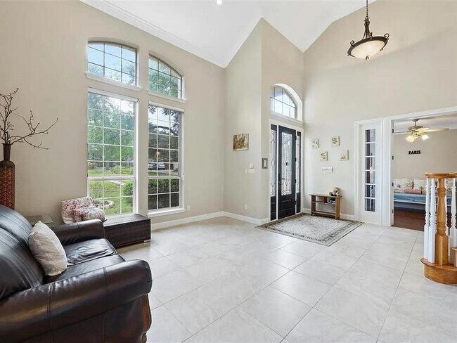 Foto del edificio - 10700 Hastings Ln