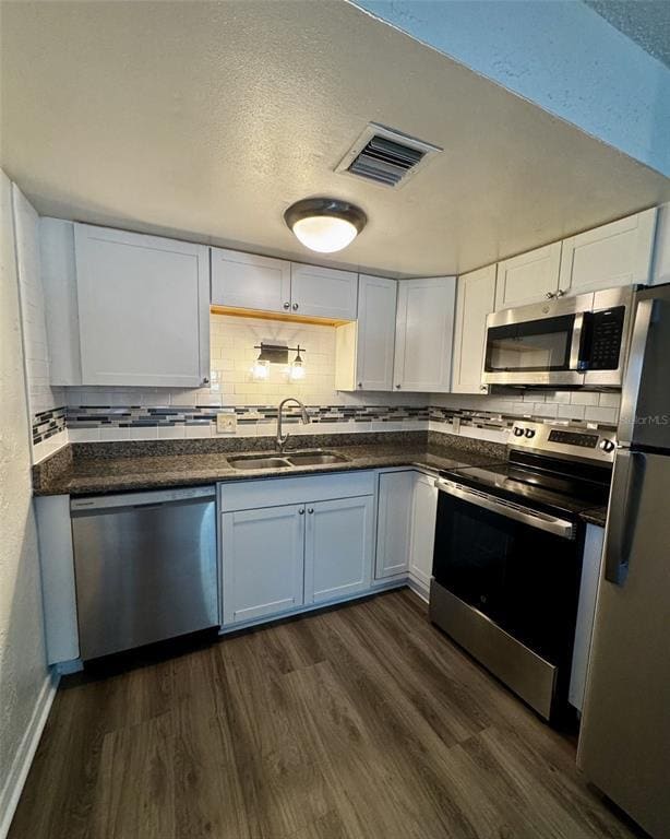 Building Photo - 1142 Sunset Point Rd