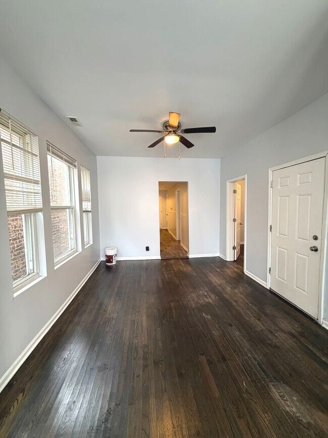 Foto del edificio - 7224 S St Lawrence Ave