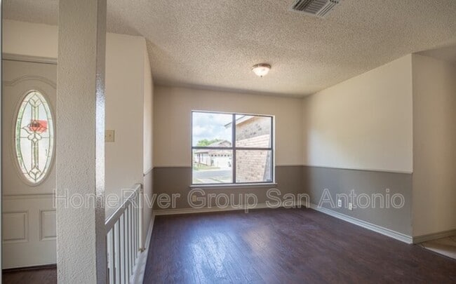 Building Photo - 4086 Winter Sunrise Dr