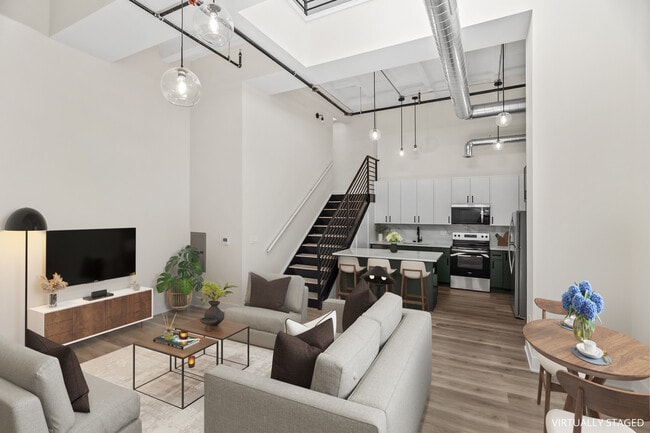 Foto del edificio - 1453 Maple Ave