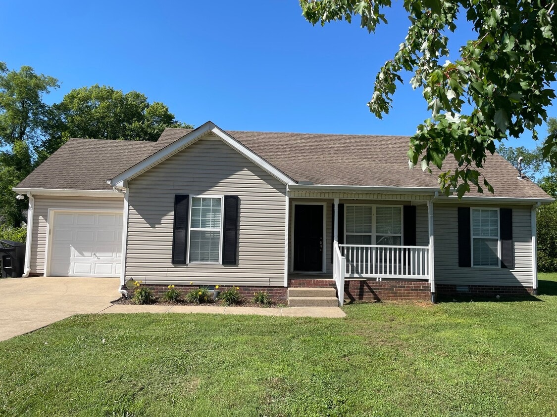 Photo - 2733 Calais Ct (Murfreesboro, TN)