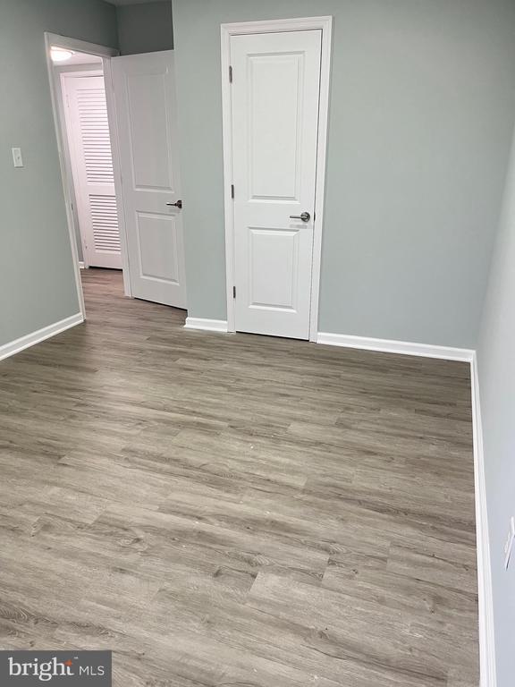 Foto principal - 8720 Cottage St