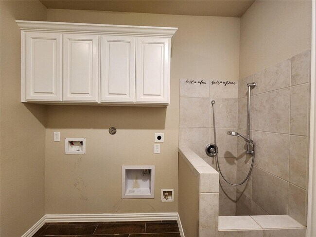 Building Photo - 23202 Brookdale Bay Ln