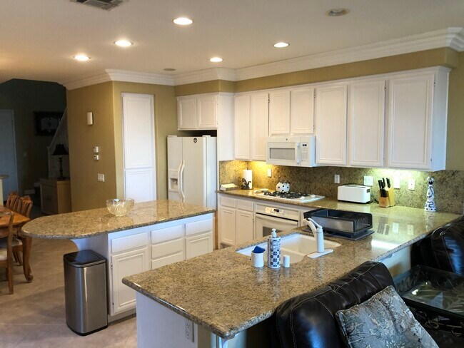 Foto del edificio - 11393 Vista Elevada