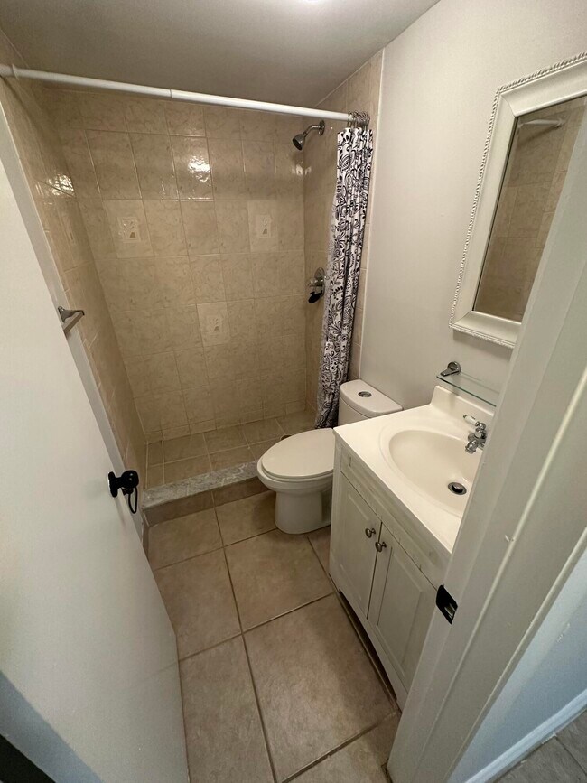 Foto del edificio - 9355 SW 8th St