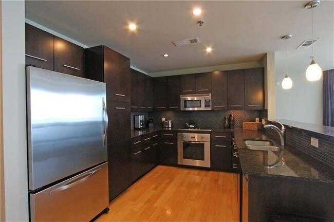 Foto del edificio - 20 10th St NW