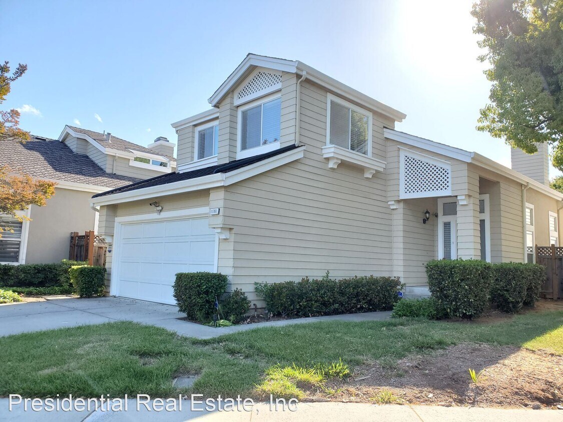 Primary Photo - 4 br, 3 bath House - 11761 Sierra Spring C...