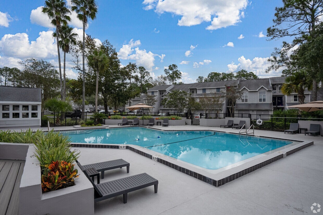 Oasis of Mandarin Apartments in Jacksonville, FL