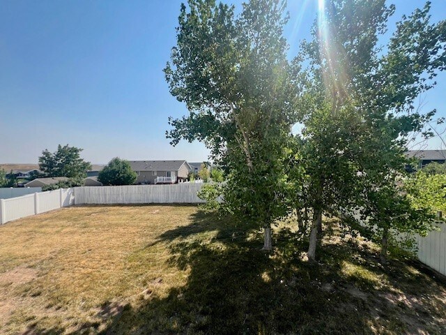 Building Photo - 4332 Milehigh Ave